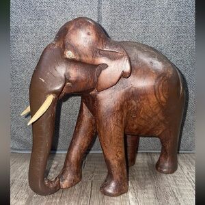 Elephant Statue Wooden✨Hand Carved Decoration Home ✨VTG